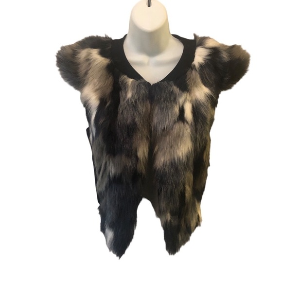 CAbi Frosty Faux Fur Multi Color Vest Sz. M #3380 Lined Fun Cozy Date Nite - Picture 2 of 10